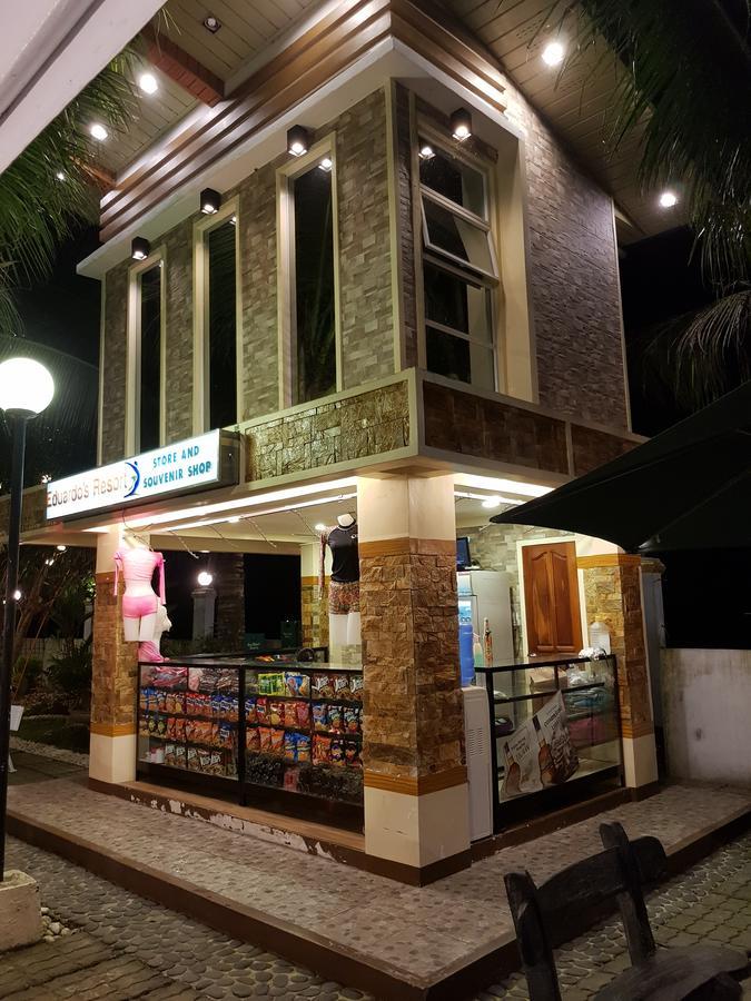 厄瓜尔多度假村 Calapan 外观 照片