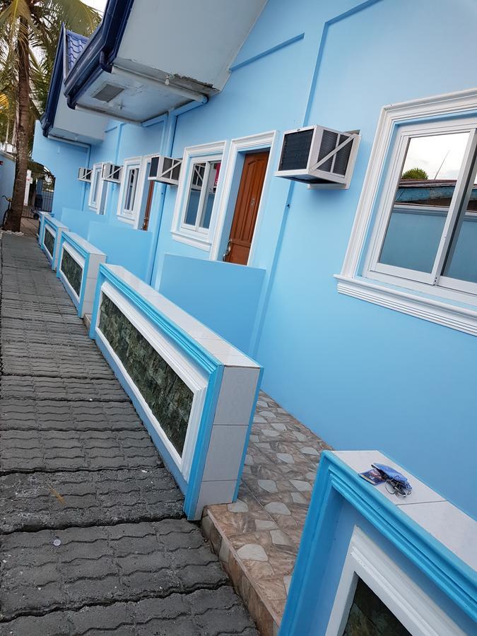 厄瓜尔多度假村 Calapan 外观 照片